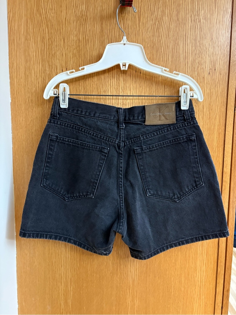 Calvin Klein Jeans Vintage Black Back-Pocket Denim Shorts